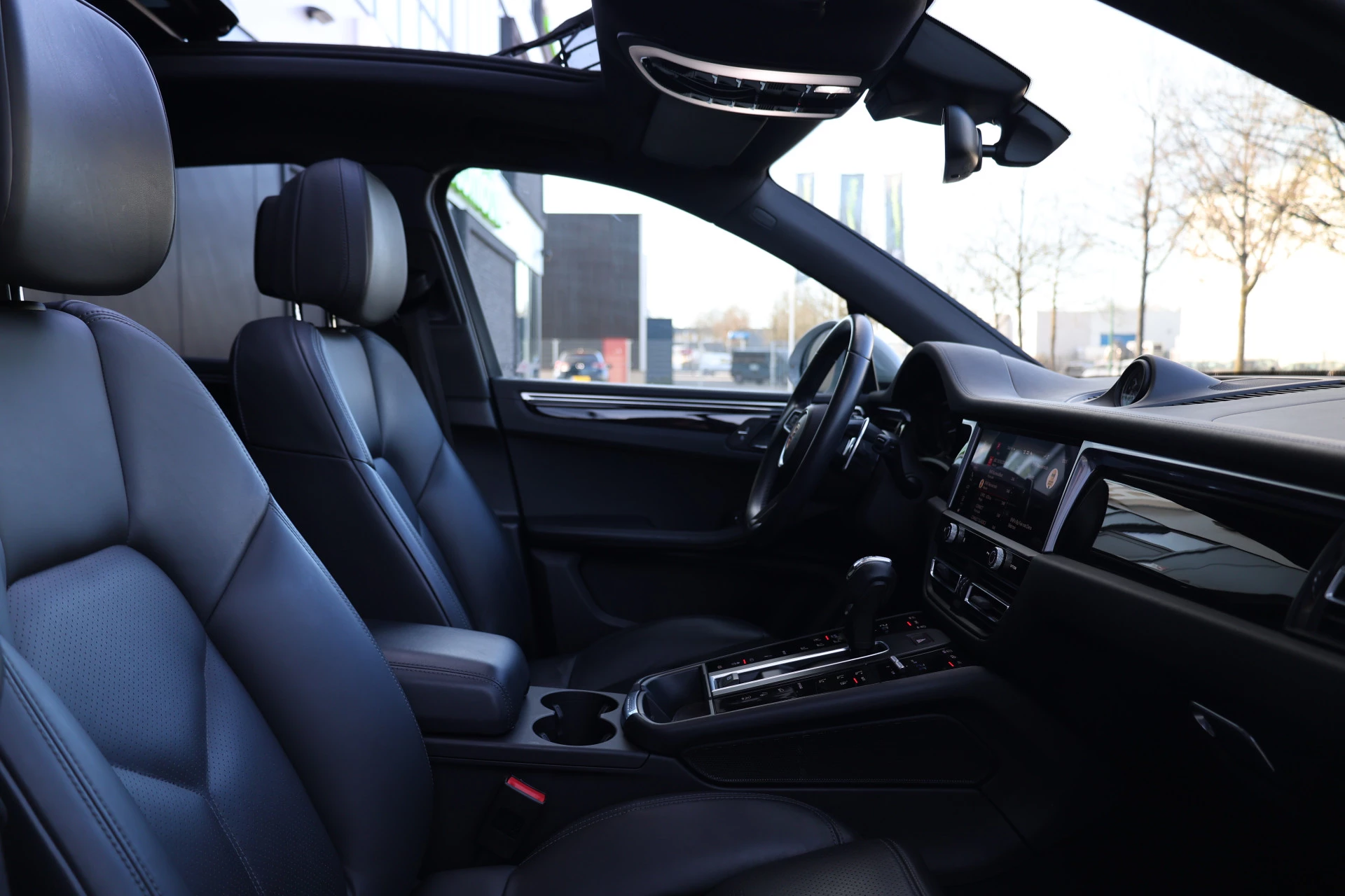 Hoofdafbeelding Porsche Macan