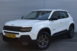 Hoofdafbeelding Jeep Avenger Jeep Avenger LONGITUDE 54kWh / KEYLESS / STOEL VERW. + VOORRUIT / APPLE/ANDRO