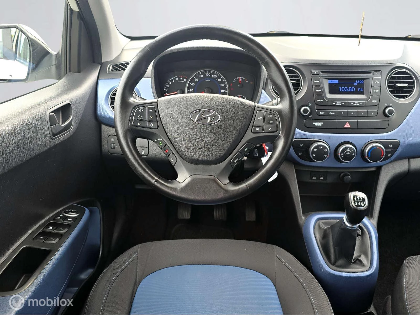 Hoofdafbeelding Hyundai i10