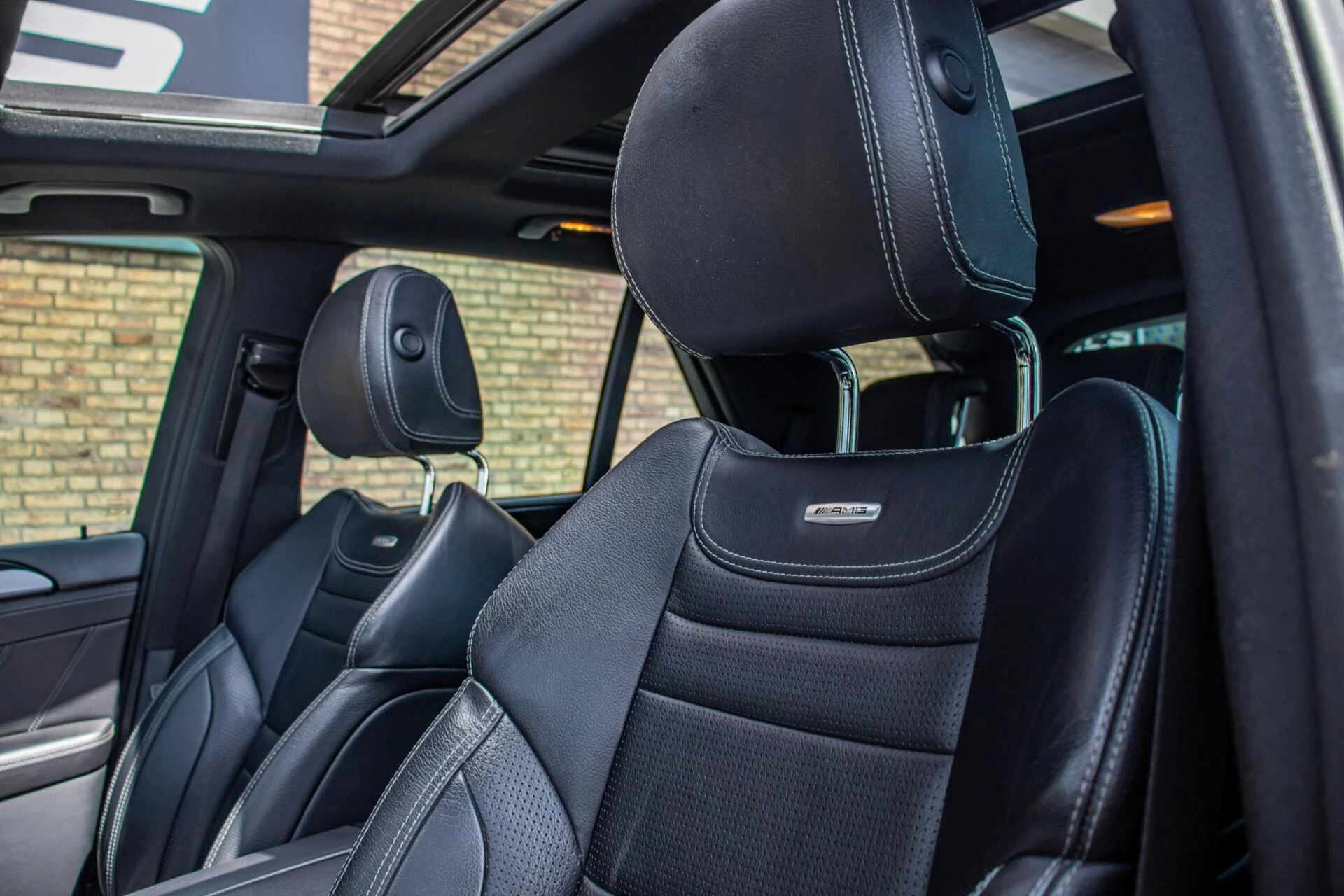 Hoofdafbeelding Mercedes-Benz M-Klasse