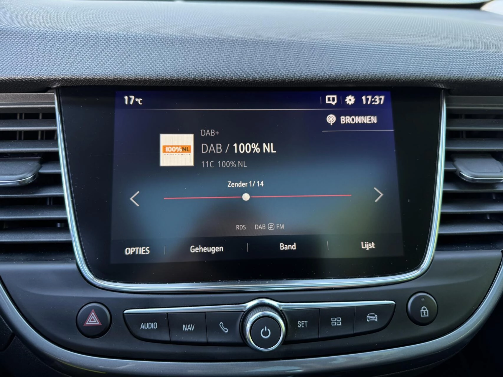 Hoofdafbeelding Opel Crossland X