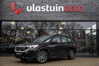 BMW X1 sDrive18i M-sport , Achteruitrijcamera, Draadloze lader, Sfeerverlichting, 