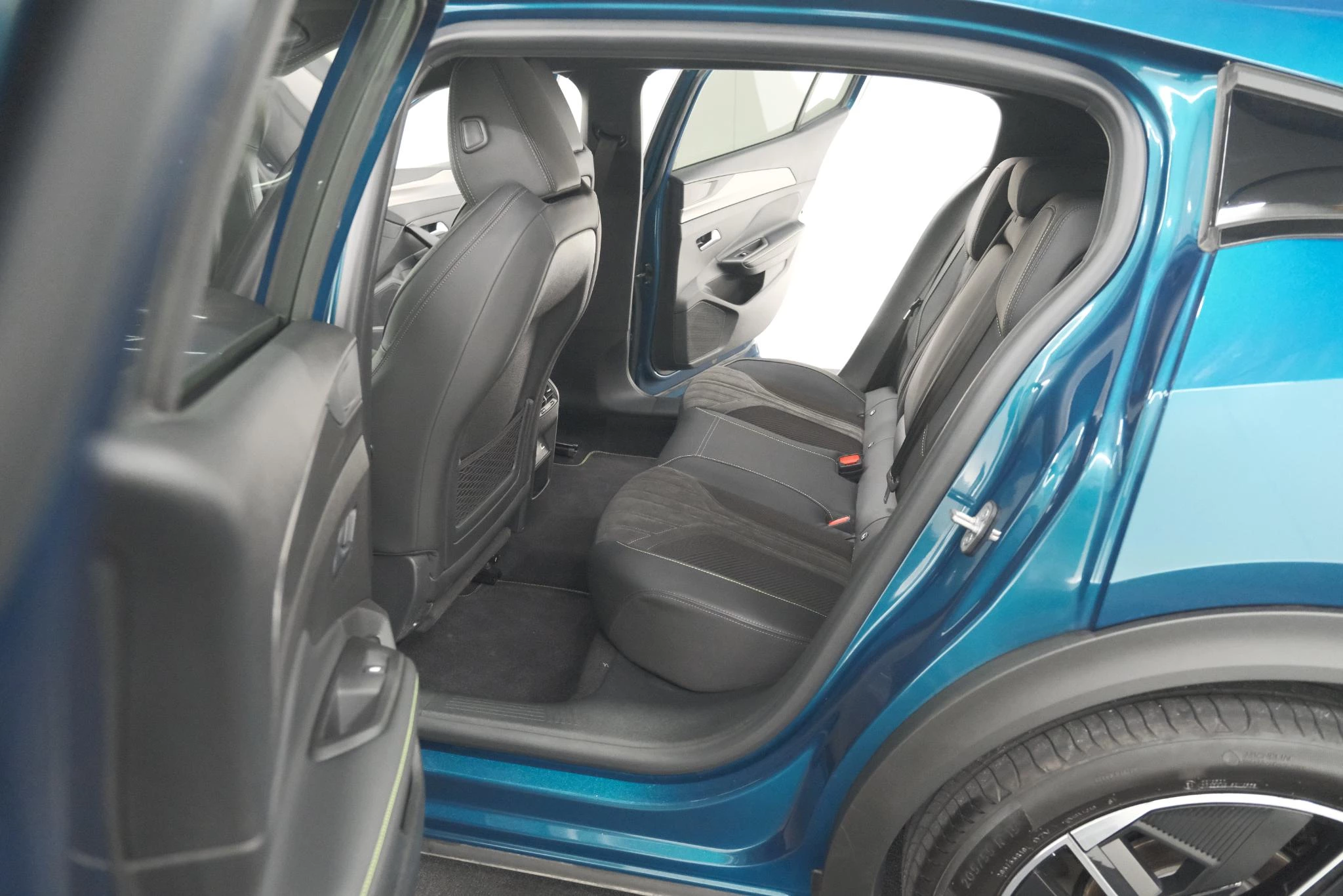 Hoofdafbeelding Peugeot 408