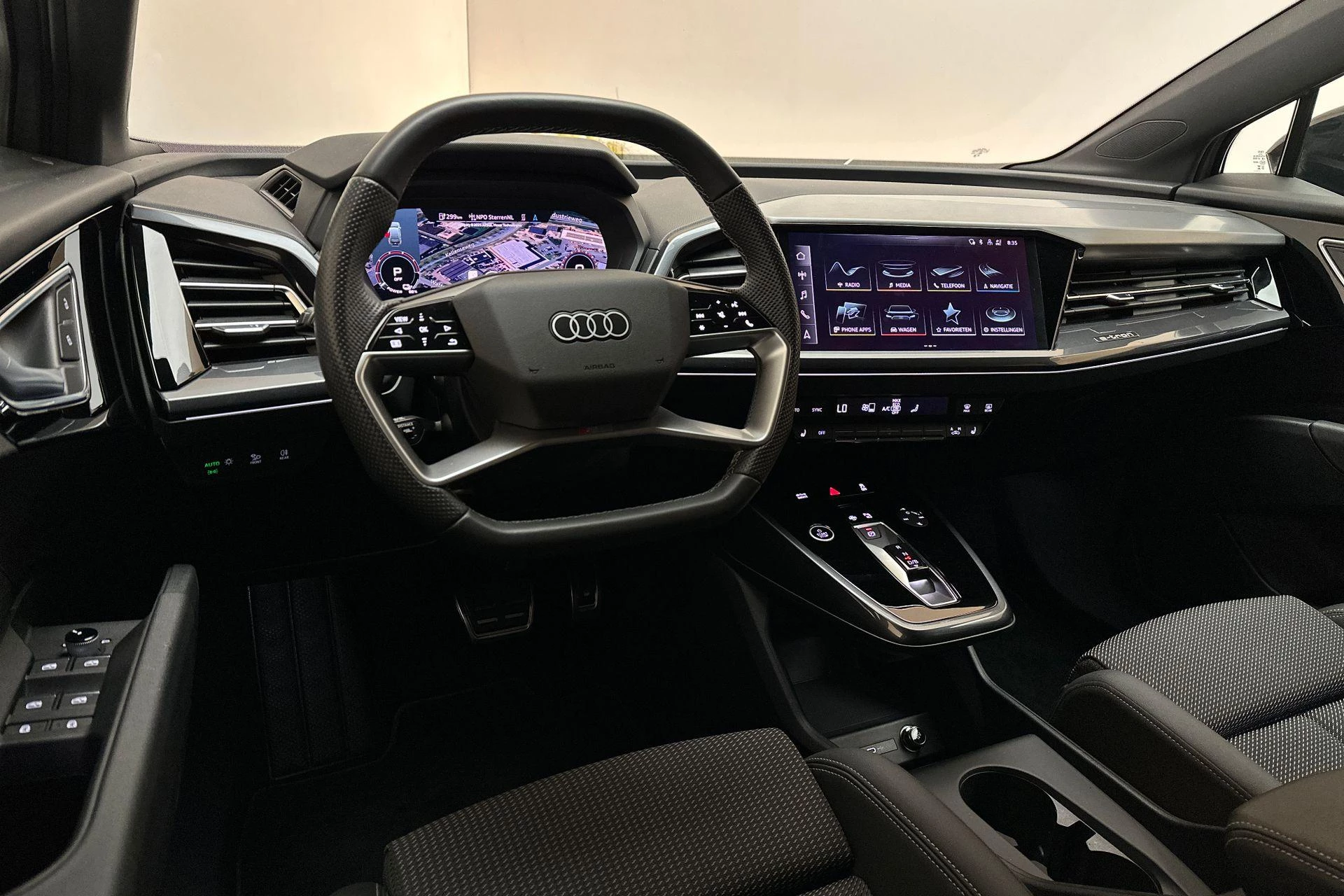 Hoofdafbeelding Audi Q4 e-tron