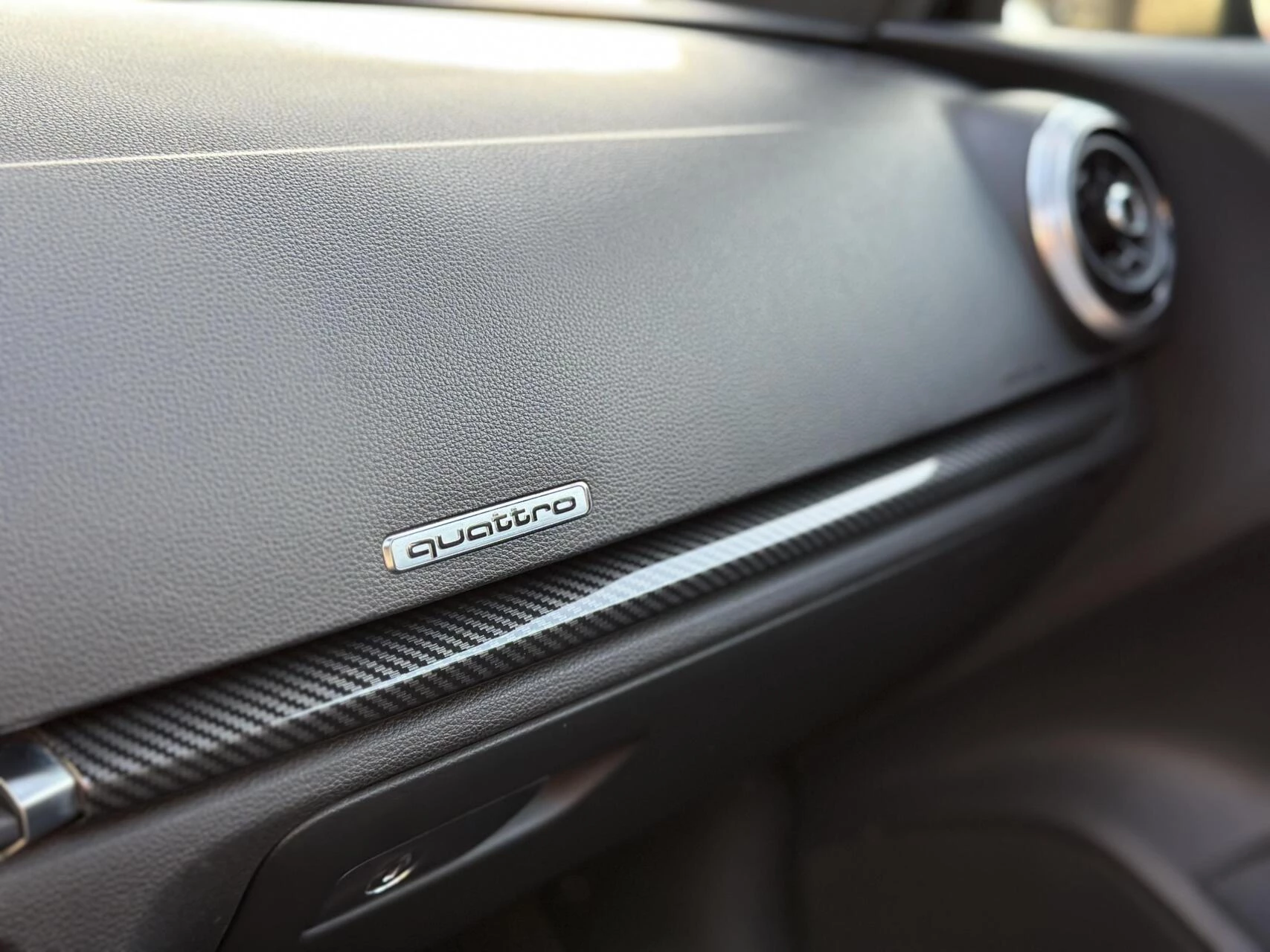 Hoofdafbeelding Audi S3