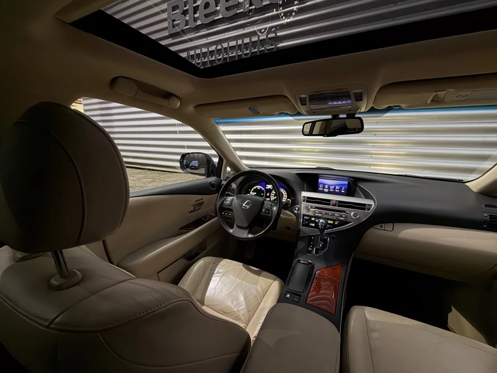 Hoofdafbeelding Lexus RX