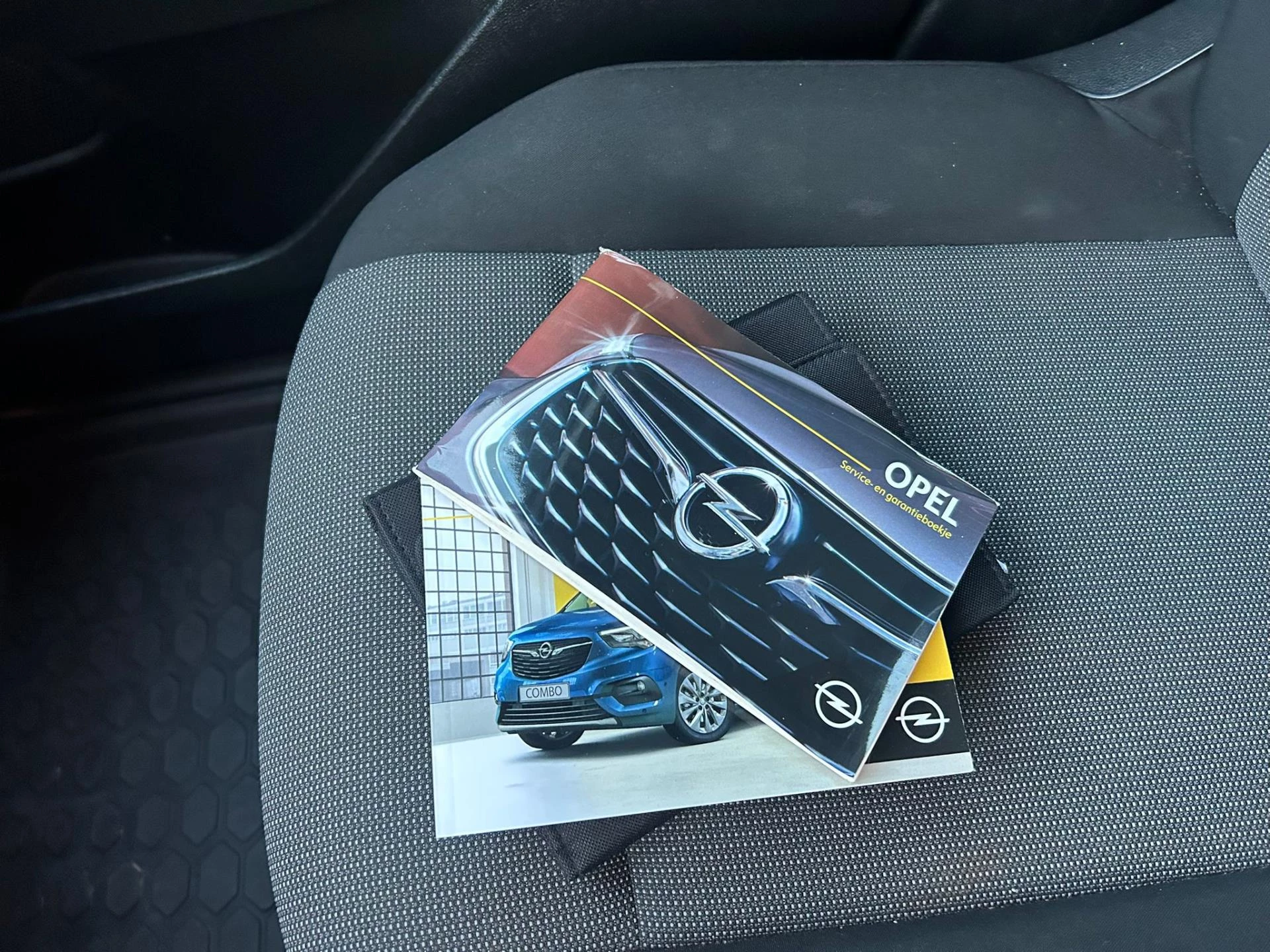 Hoofdafbeelding Opel Combo