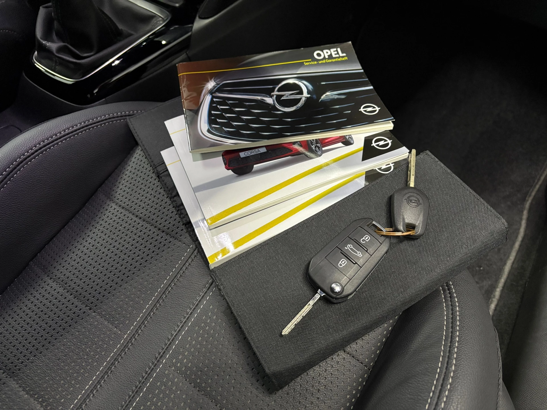 Hoofdafbeelding Opel Corsa