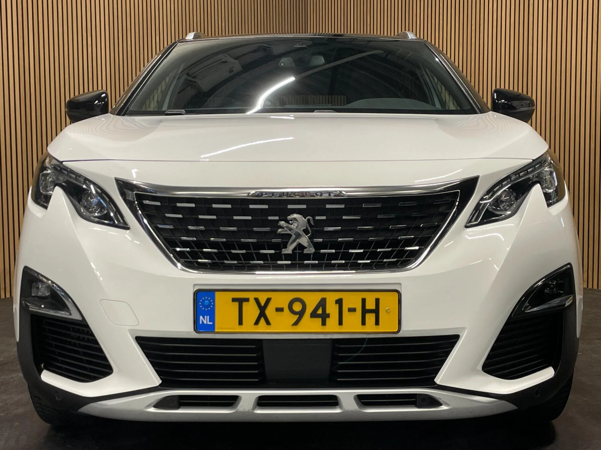 Hoofdafbeelding Peugeot 5008