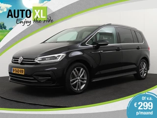 Hoofdafbeelding Volkswagen Touran Volkswagen Touran 1.5 TSI Aut. R-Line 7-pers Trekhaak Carplay Adapt. Cruise 