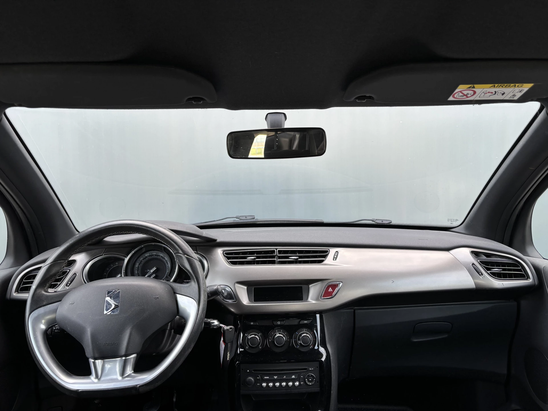 Hoofdafbeelding DS DS 3