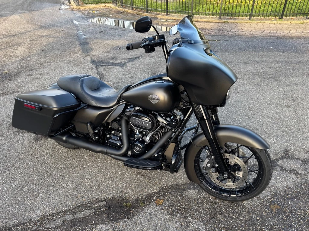 Hoofdafbeelding Harley-Davidson Street Glide