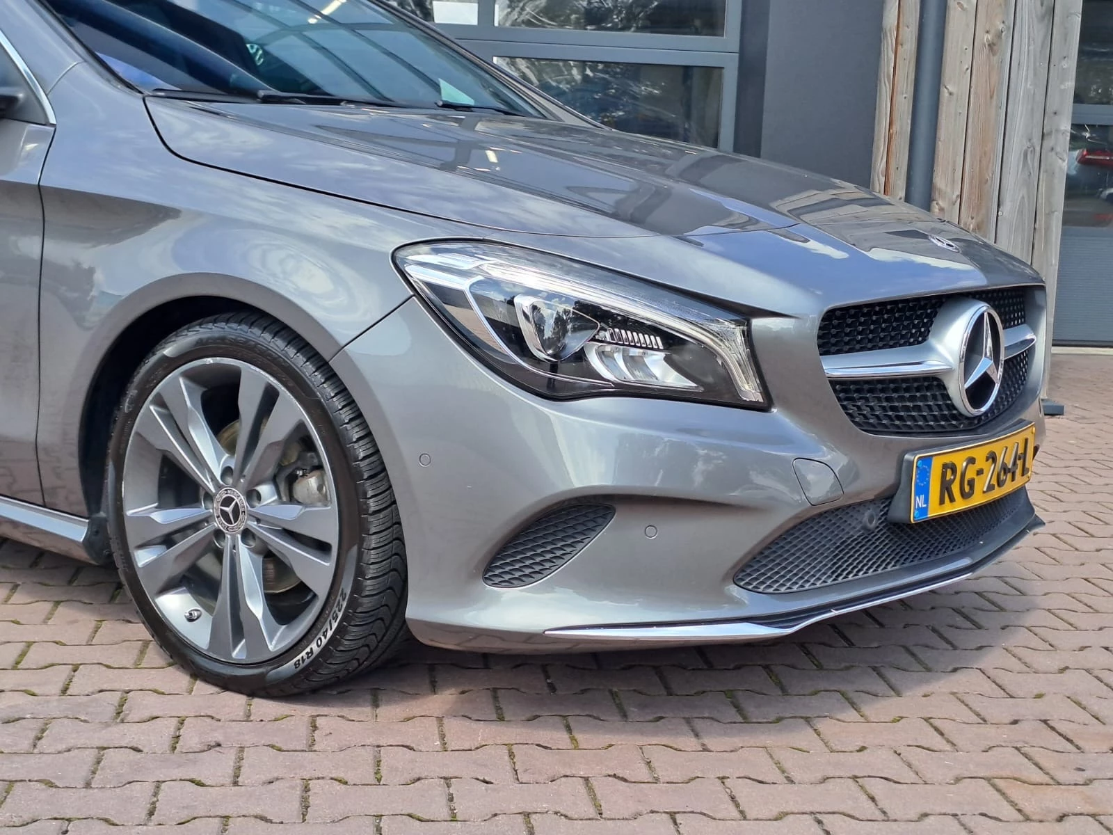 Hoofdafbeelding Mercedes-Benz CLA