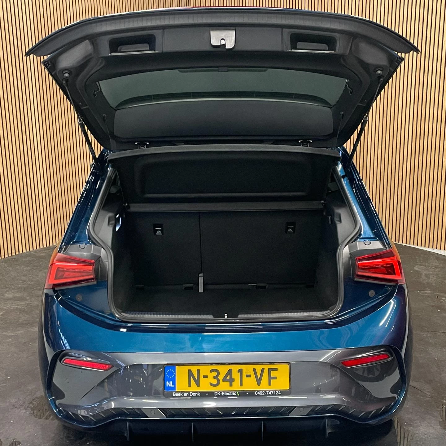 Hoofdafbeelding CUPRA Born