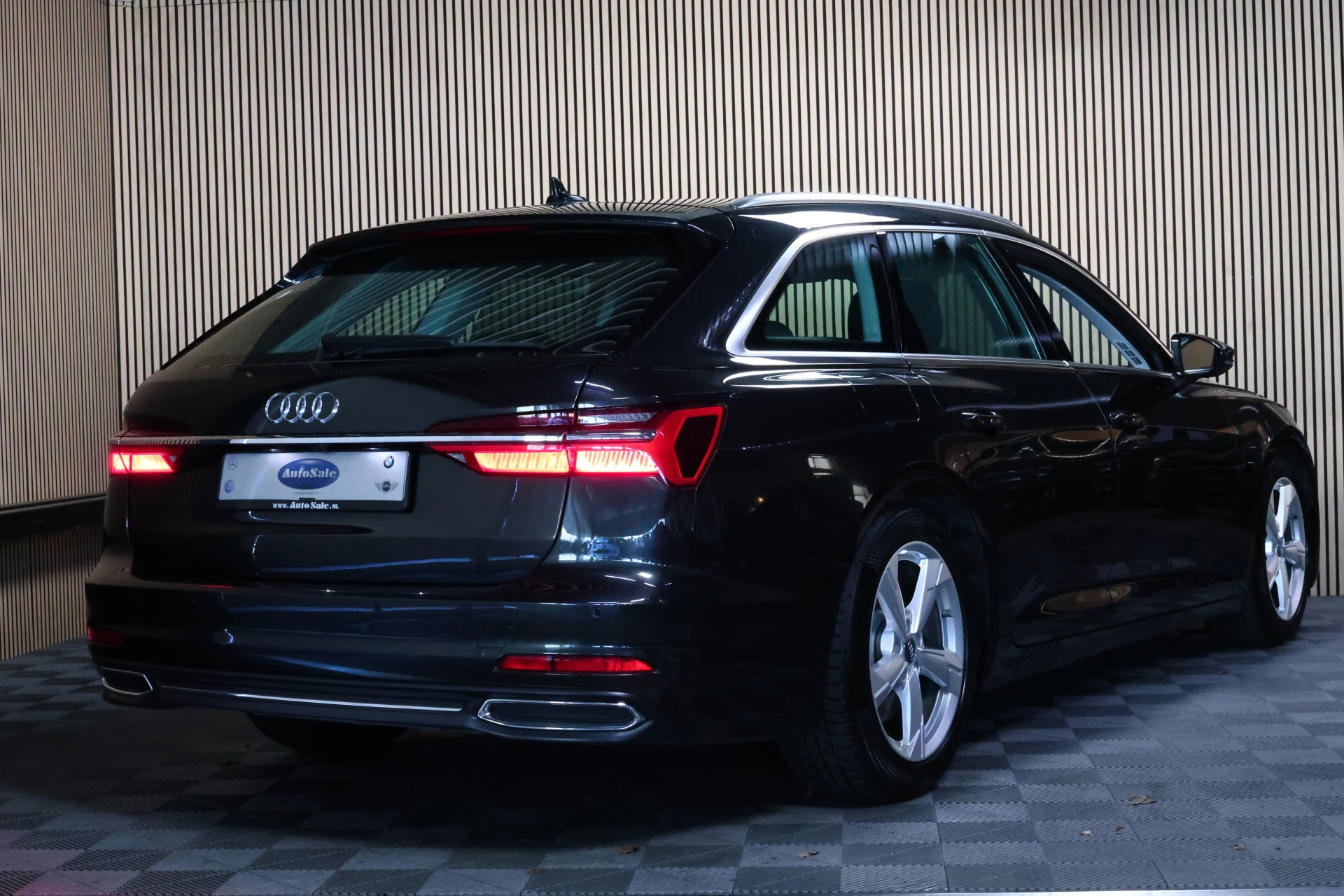 Hoofdafbeelding Audi A6