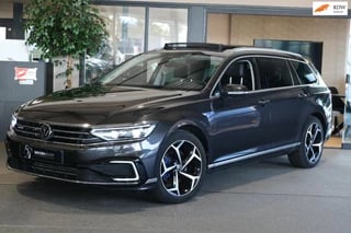 Volkswagen Passat Variant 1.4 TSI GTE 218PK Pano Leder 360 HuD