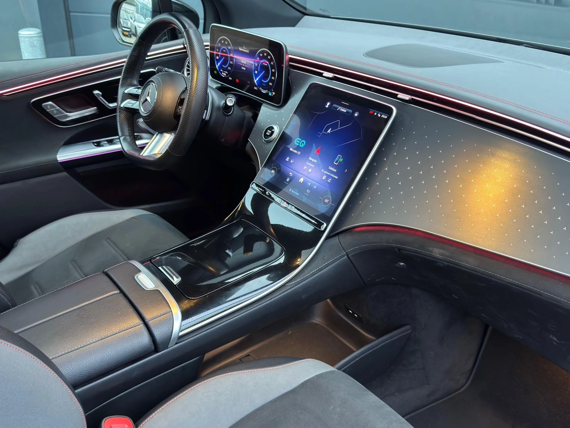 Hoofdafbeelding Mercedes-Benz EQE