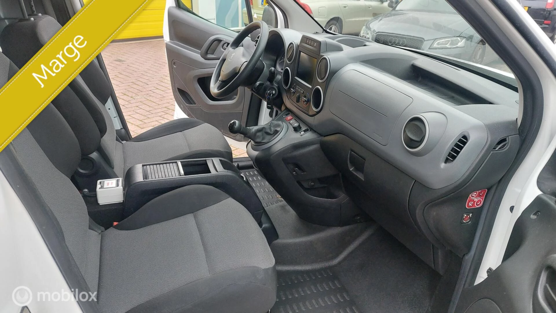 Hoofdafbeelding Peugeot Partner