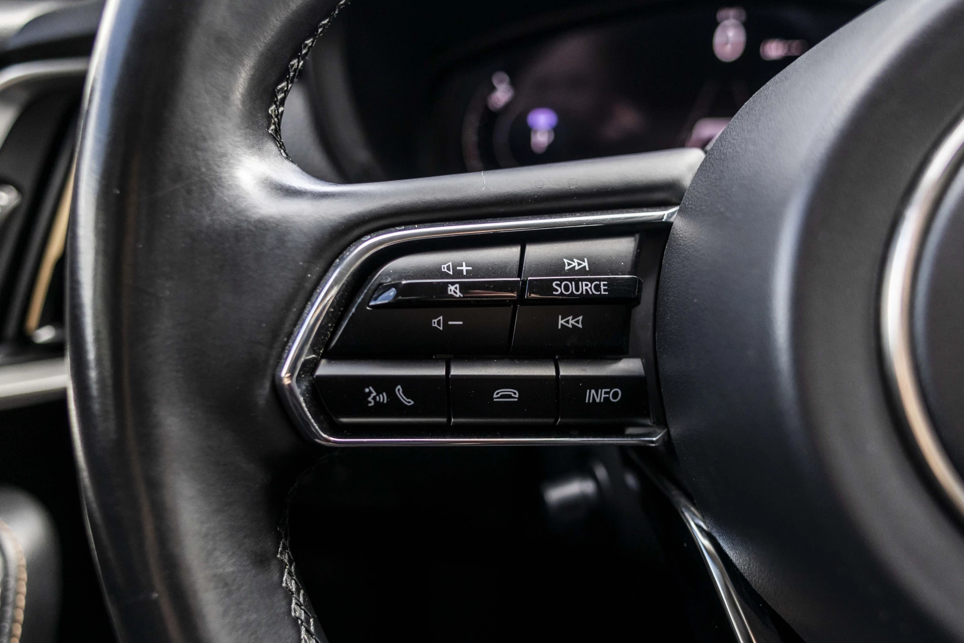 Hoofdafbeelding Mazda CX-60
