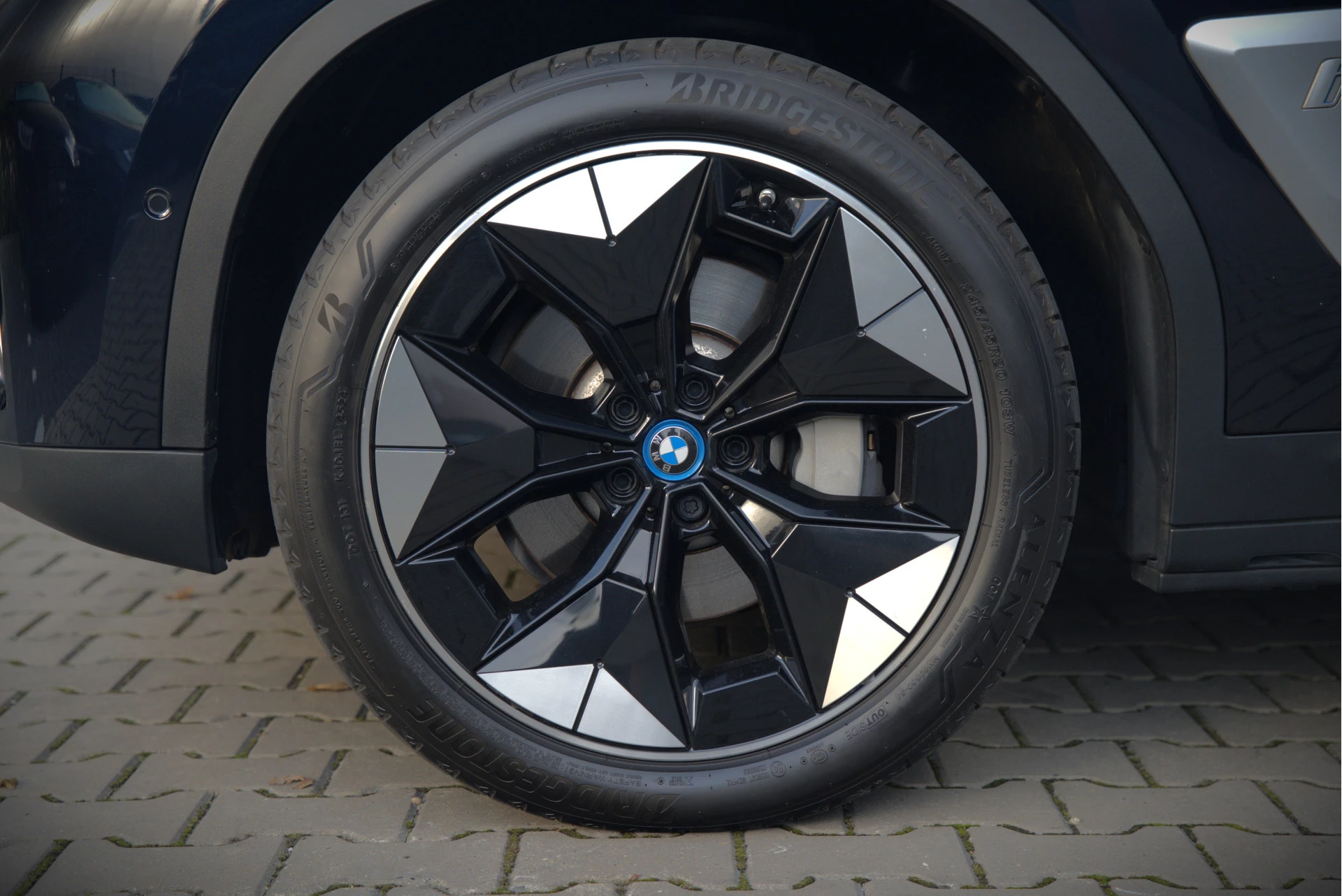 Hoofdafbeelding BMW iX3