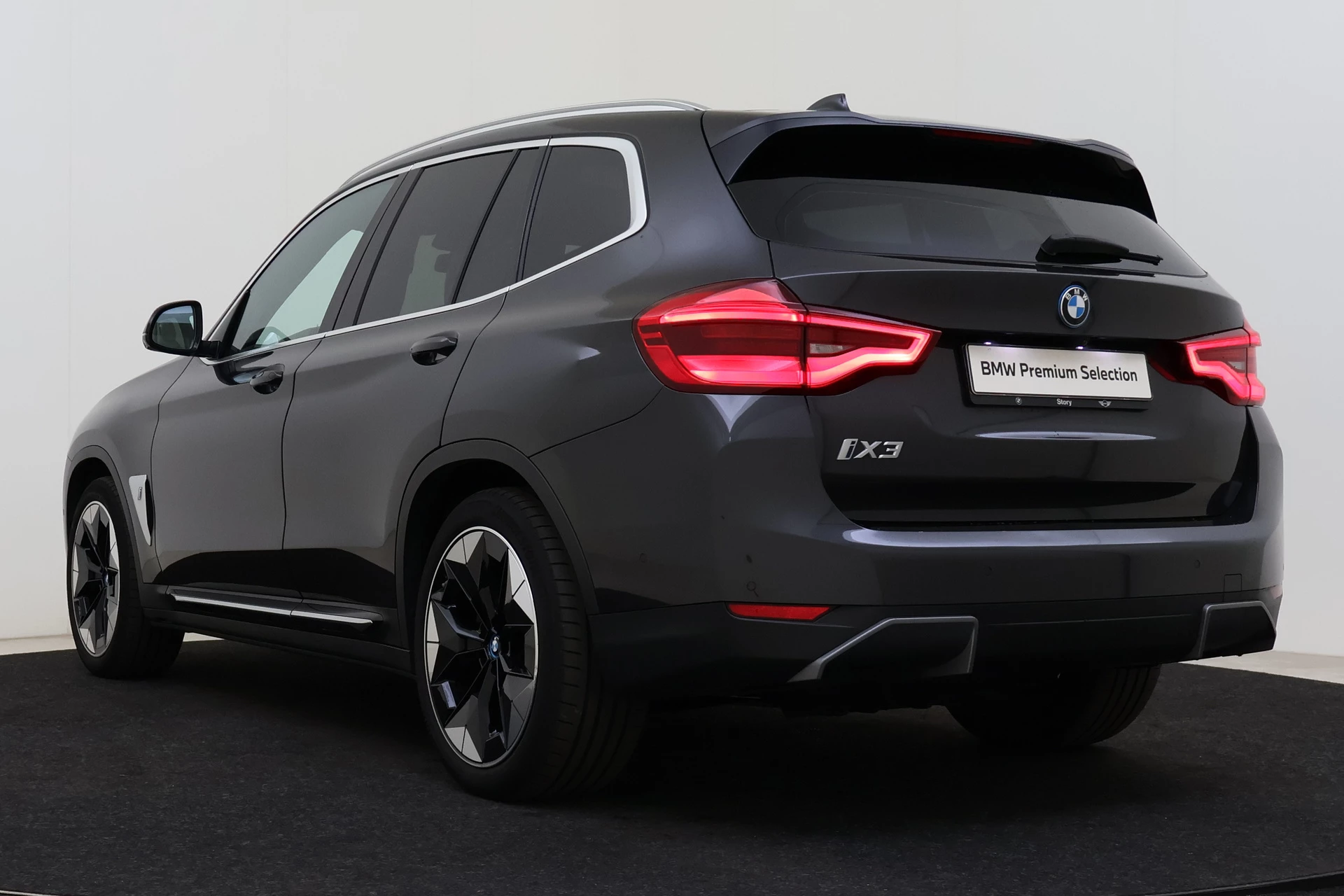 Hoofdafbeelding BMW iX3