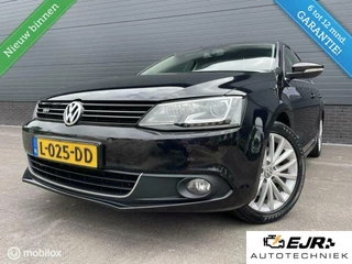 Hoofdafbeelding Volkswagen Jetta Volkswagen Jetta 1.4 TSI R-Line VOL! CLIMA/NAV/XENON/LED/PDC/UNIEK!!