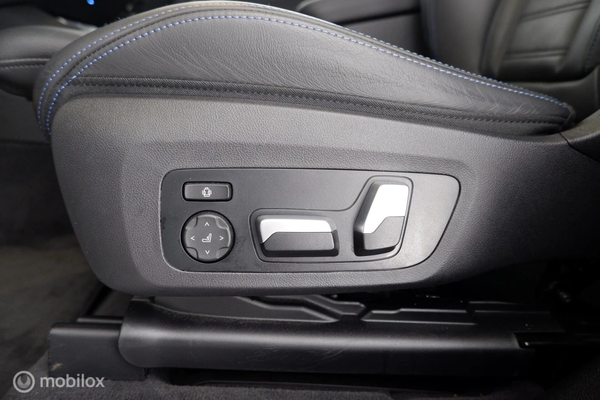 Hoofdafbeelding BMW iX3