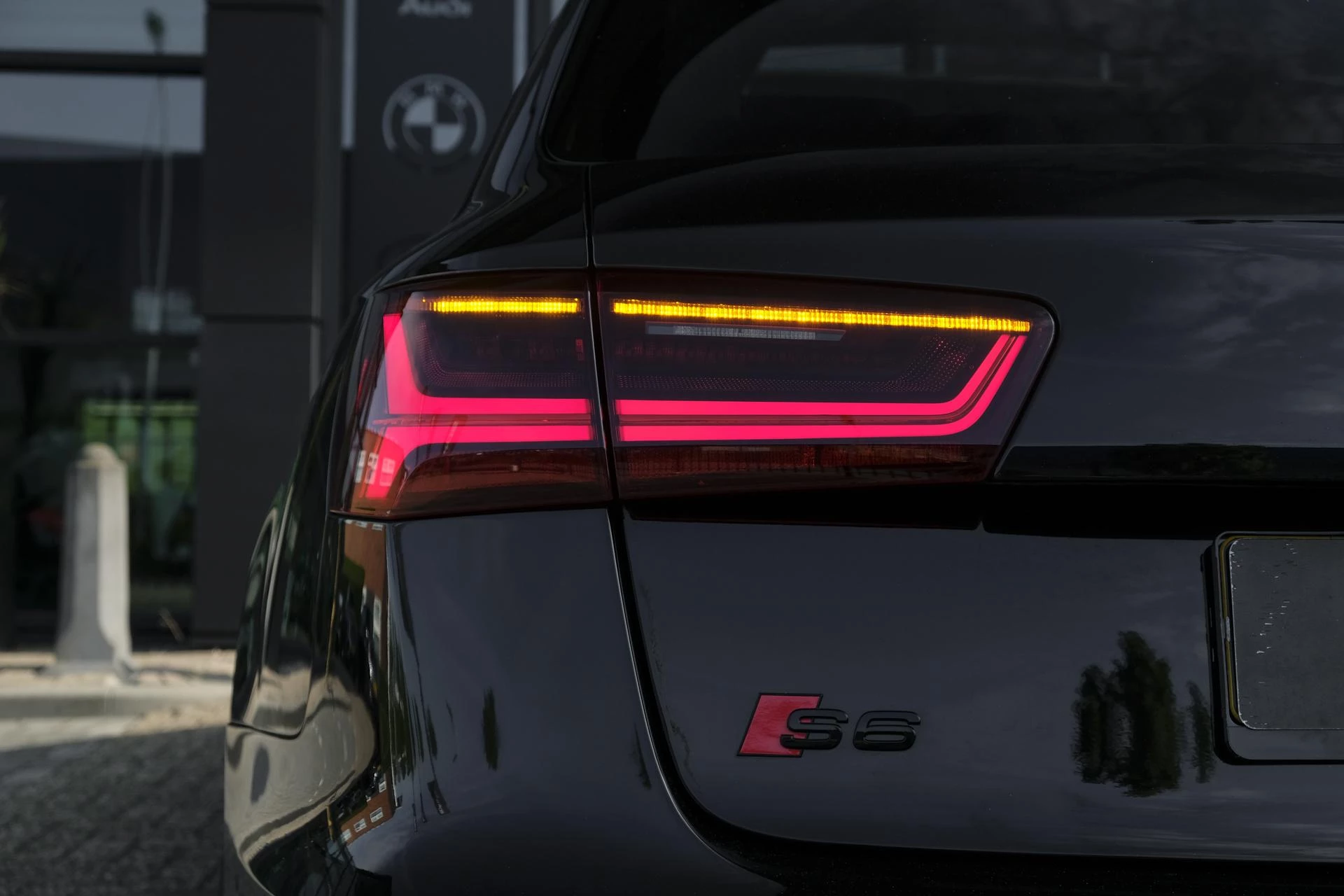 Hoofdafbeelding Audi S6