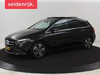 Mercedes-Benz B-klasse 180 Business Solution Luxury | Panoramadak | Leder | Stoelverwarming | Trekhaak | Memory | Keyless | Sfeerverlichting | Matrix LED | Navigatie | Widescreen