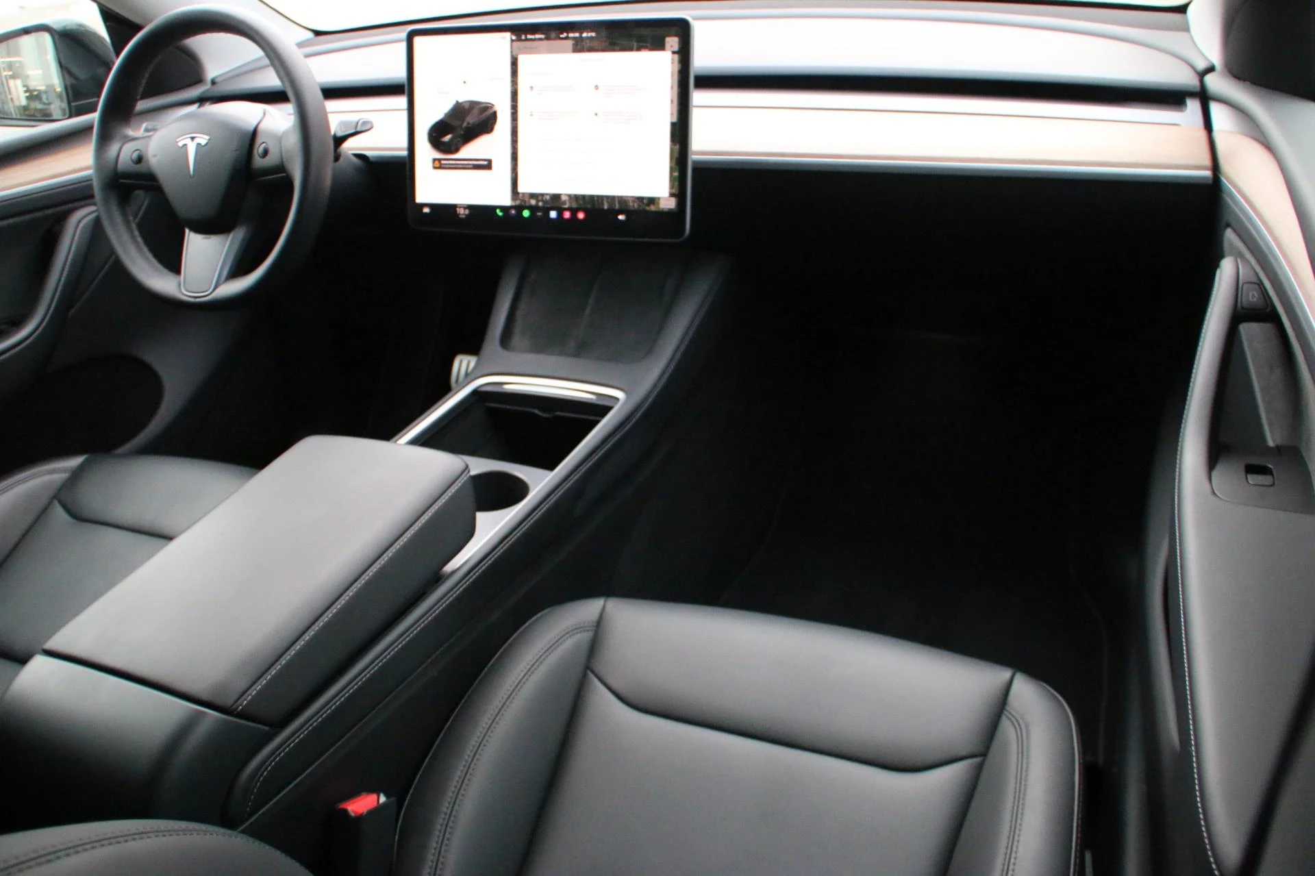 Hoofdafbeelding Tesla Model Y