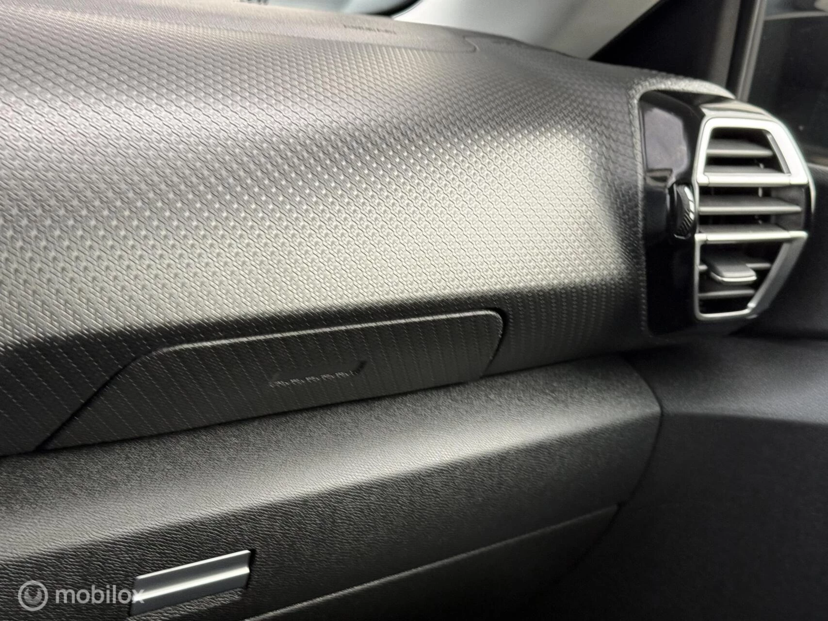 Hoofdafbeelding Citroën ë-C4
