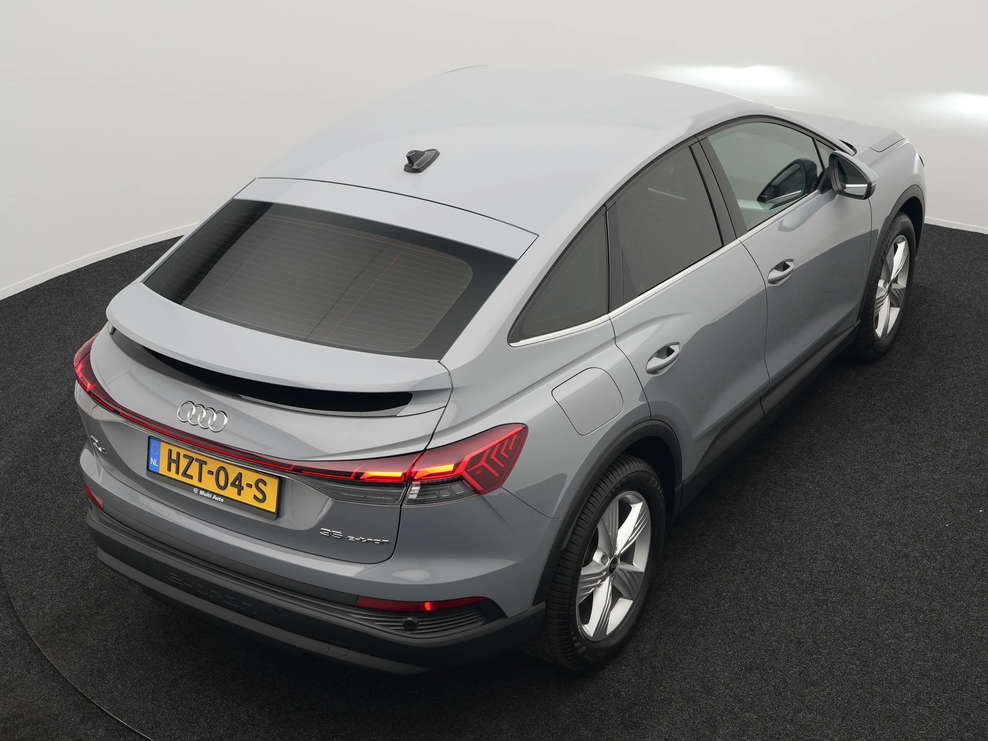 Hoofdafbeelding Audi Q4 e-tron