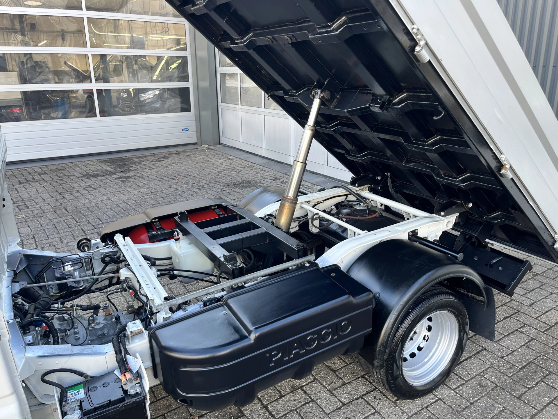 Hoofdafbeelding Piaggio Porter