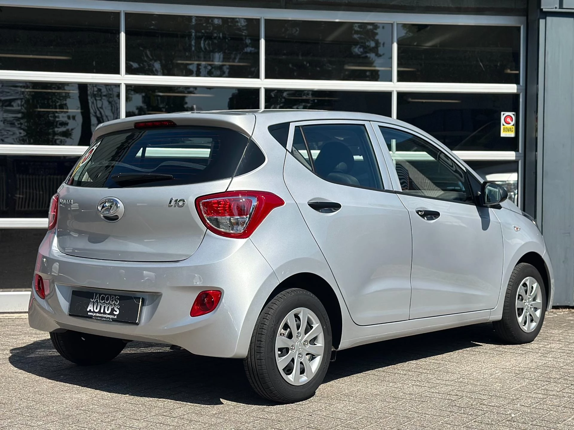 Hoofdafbeelding Hyundai i10