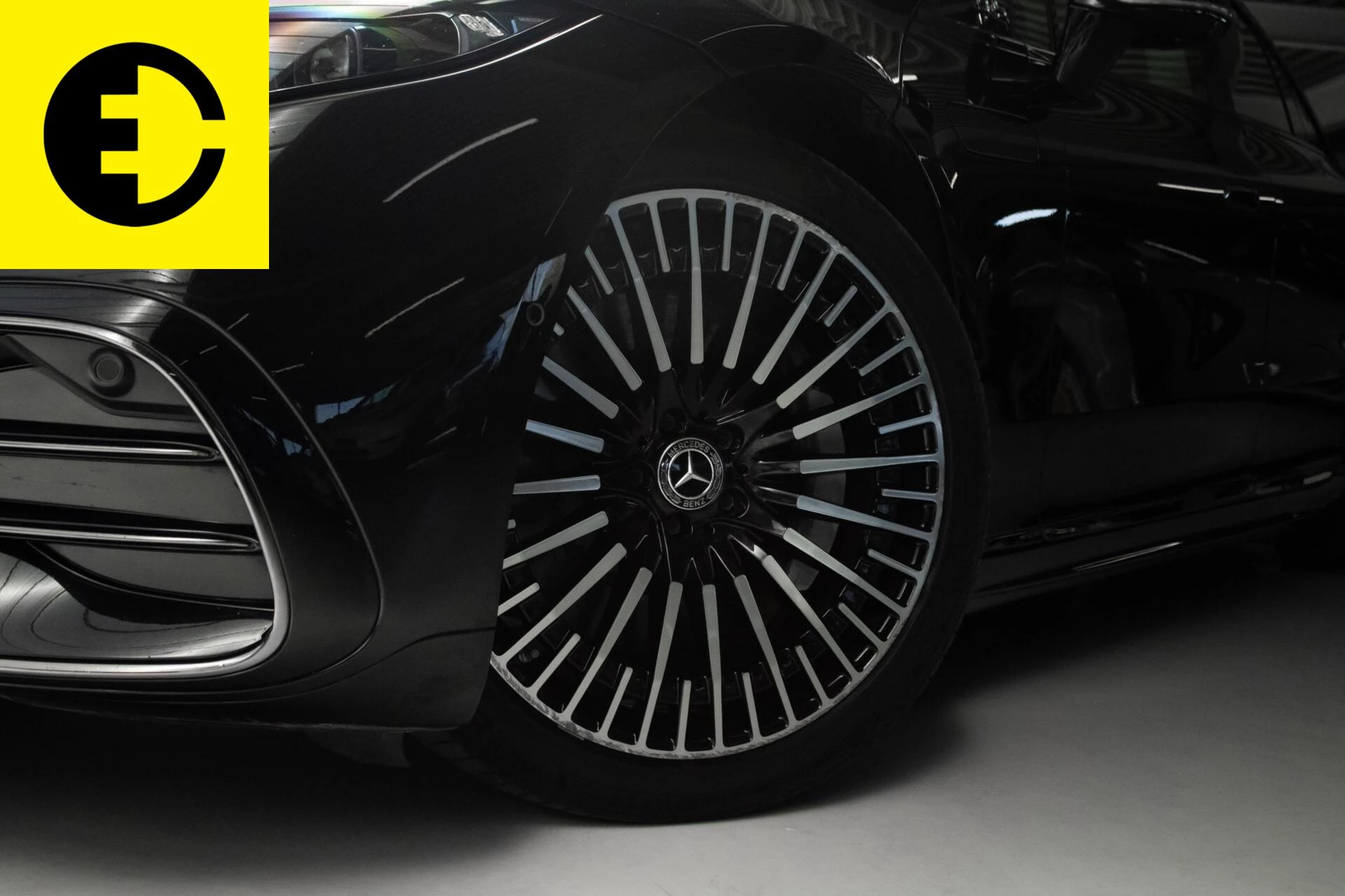 Hoofdafbeelding Mercedes-Benz EQS