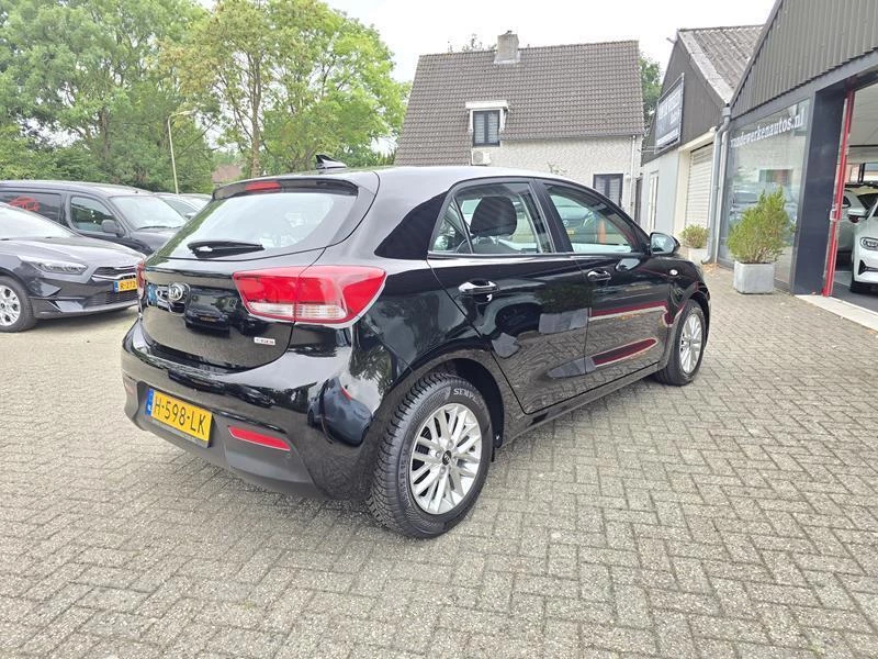 Hoofdafbeelding Kia Rio
