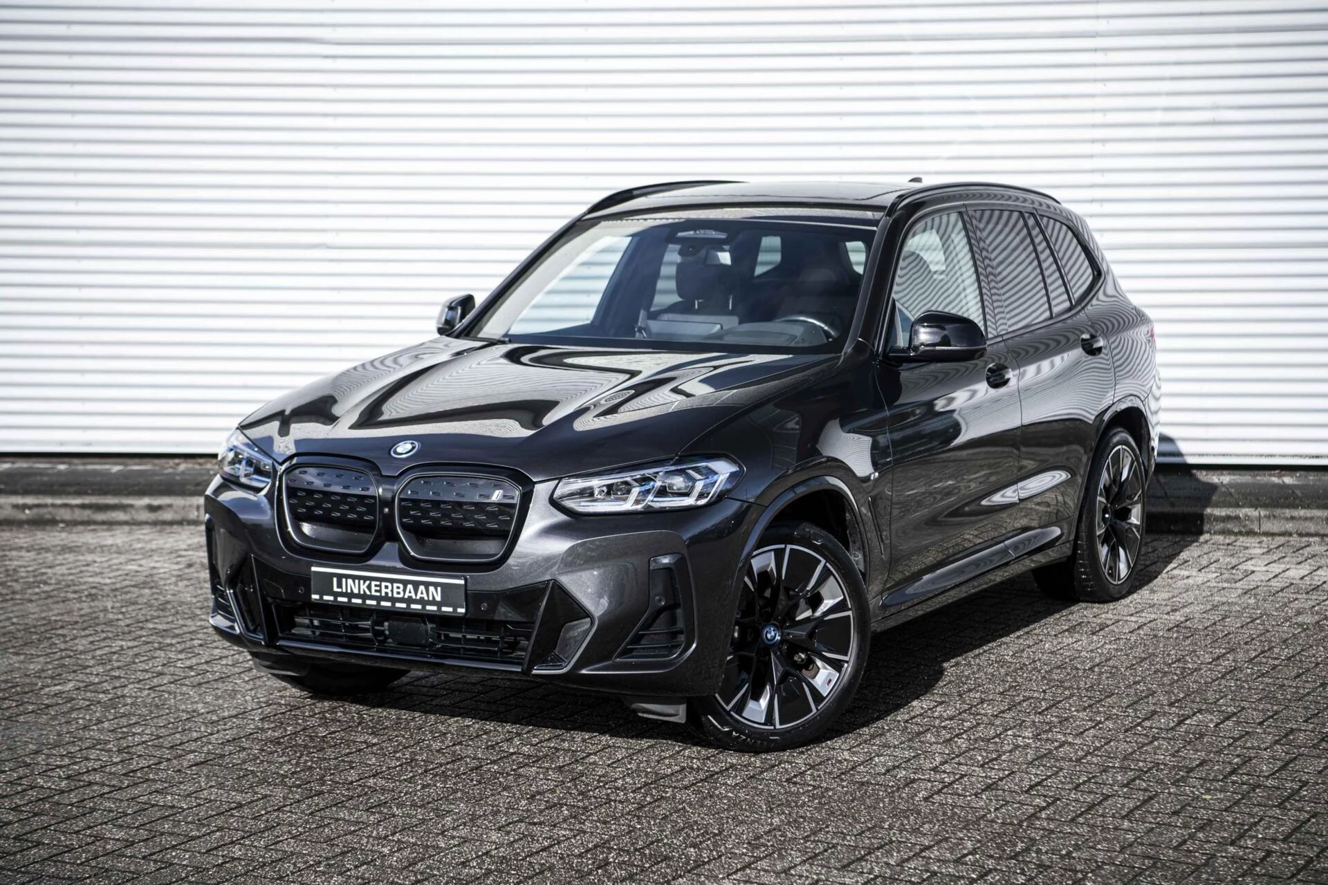 Hoofdafbeelding BMW iX3