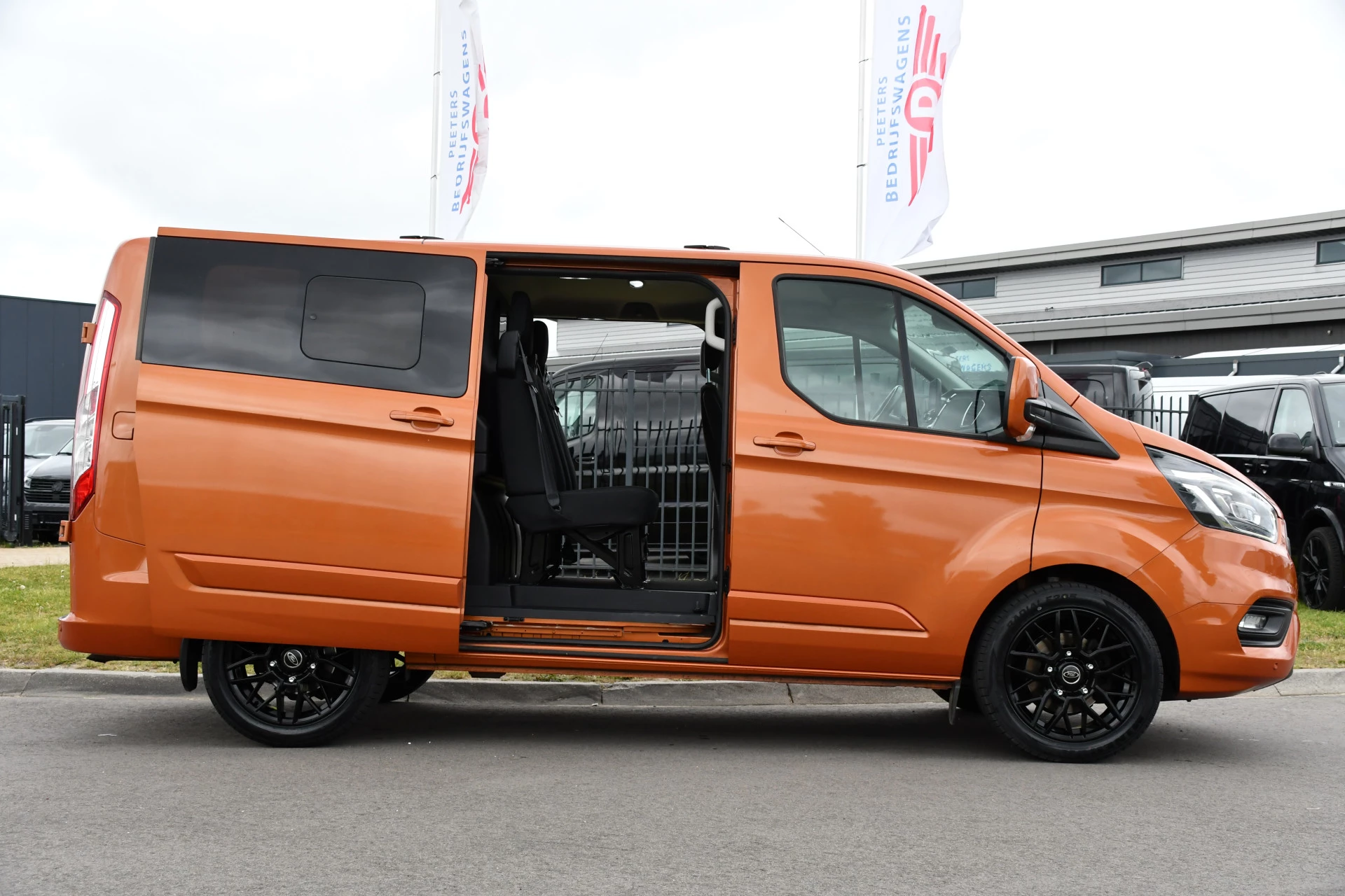 Hoofdafbeelding Ford Transit Custom