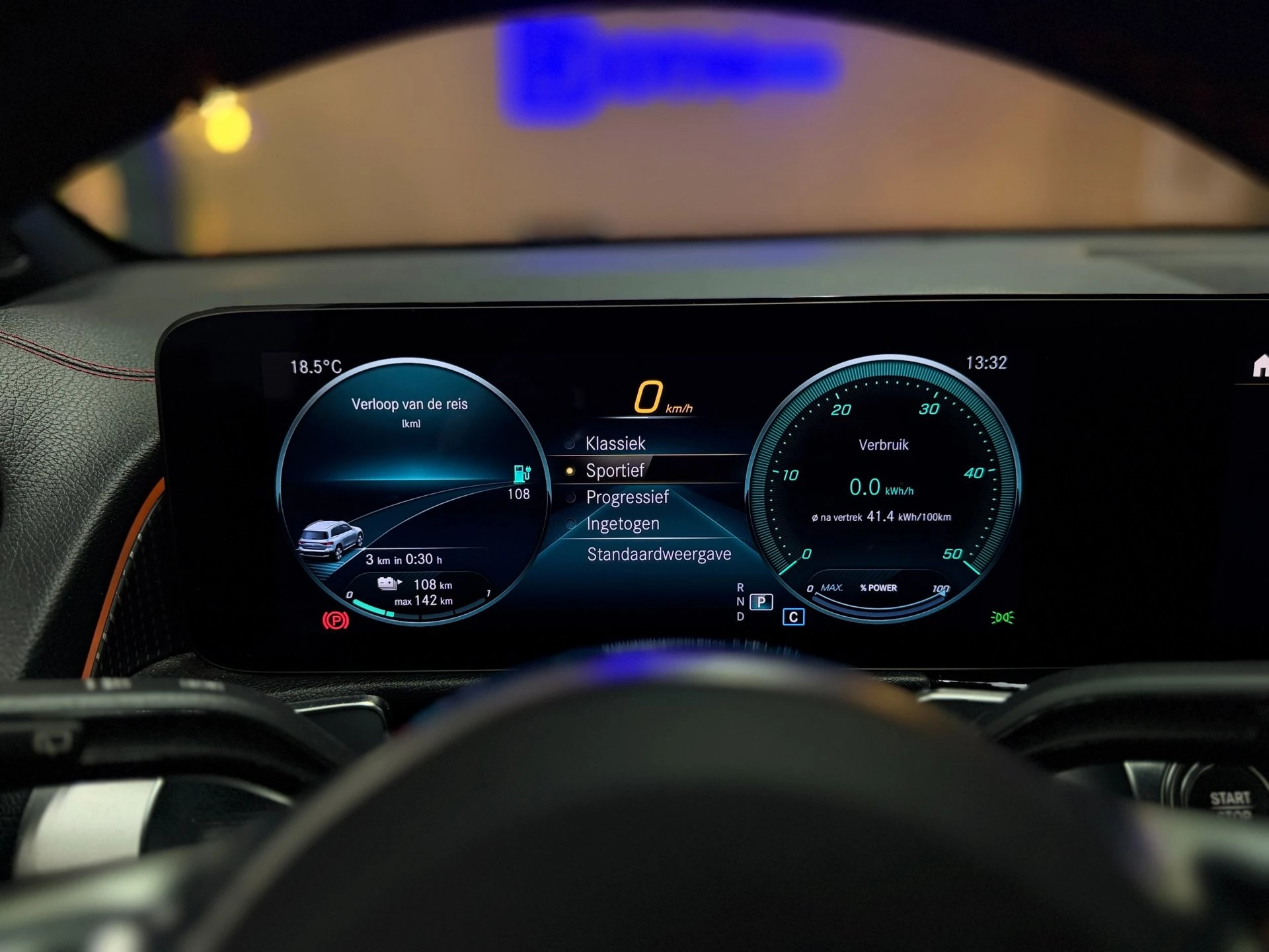 Hoofdafbeelding Mercedes-Benz EQB