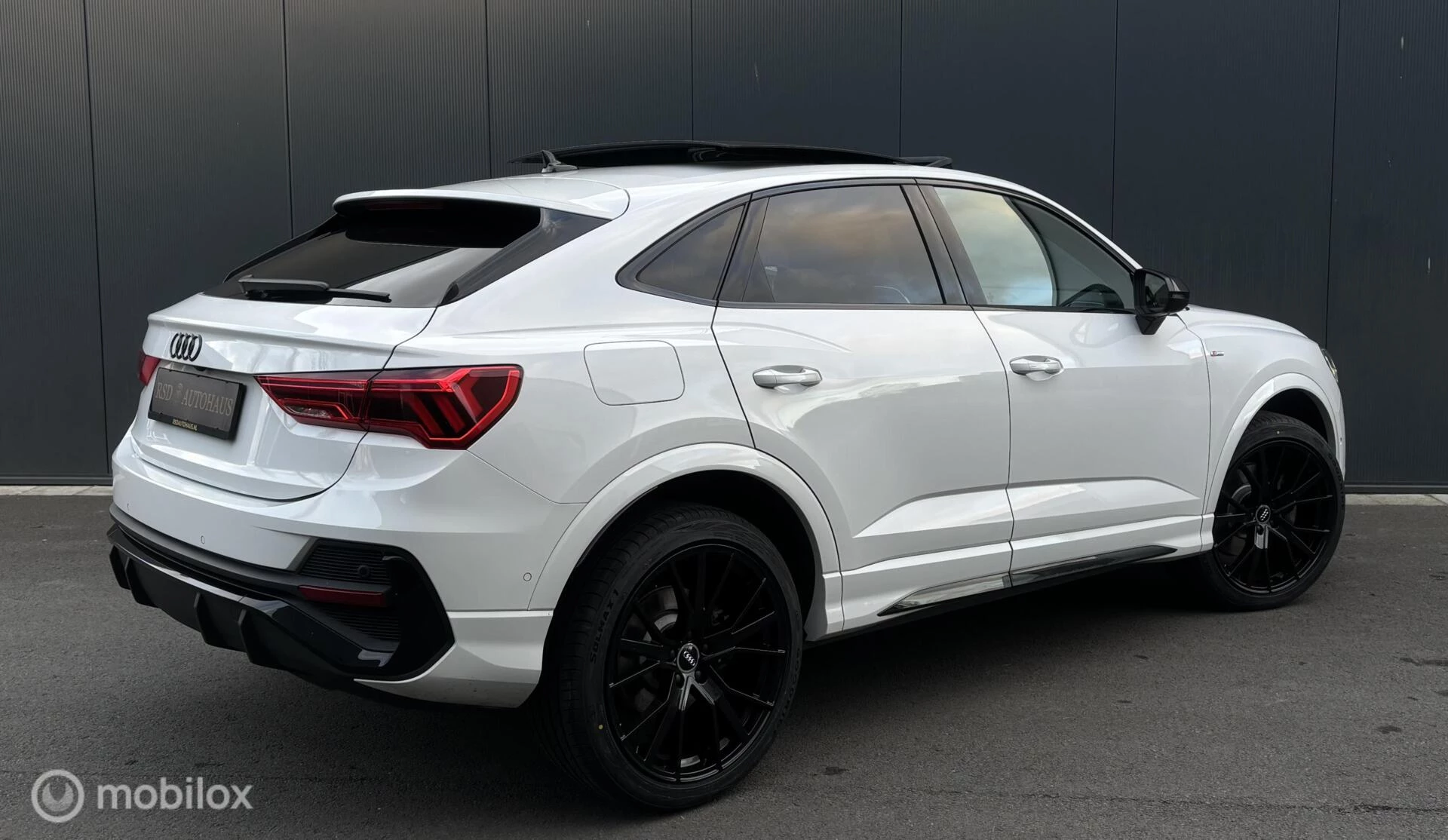 Hoofdafbeelding Audi Q3