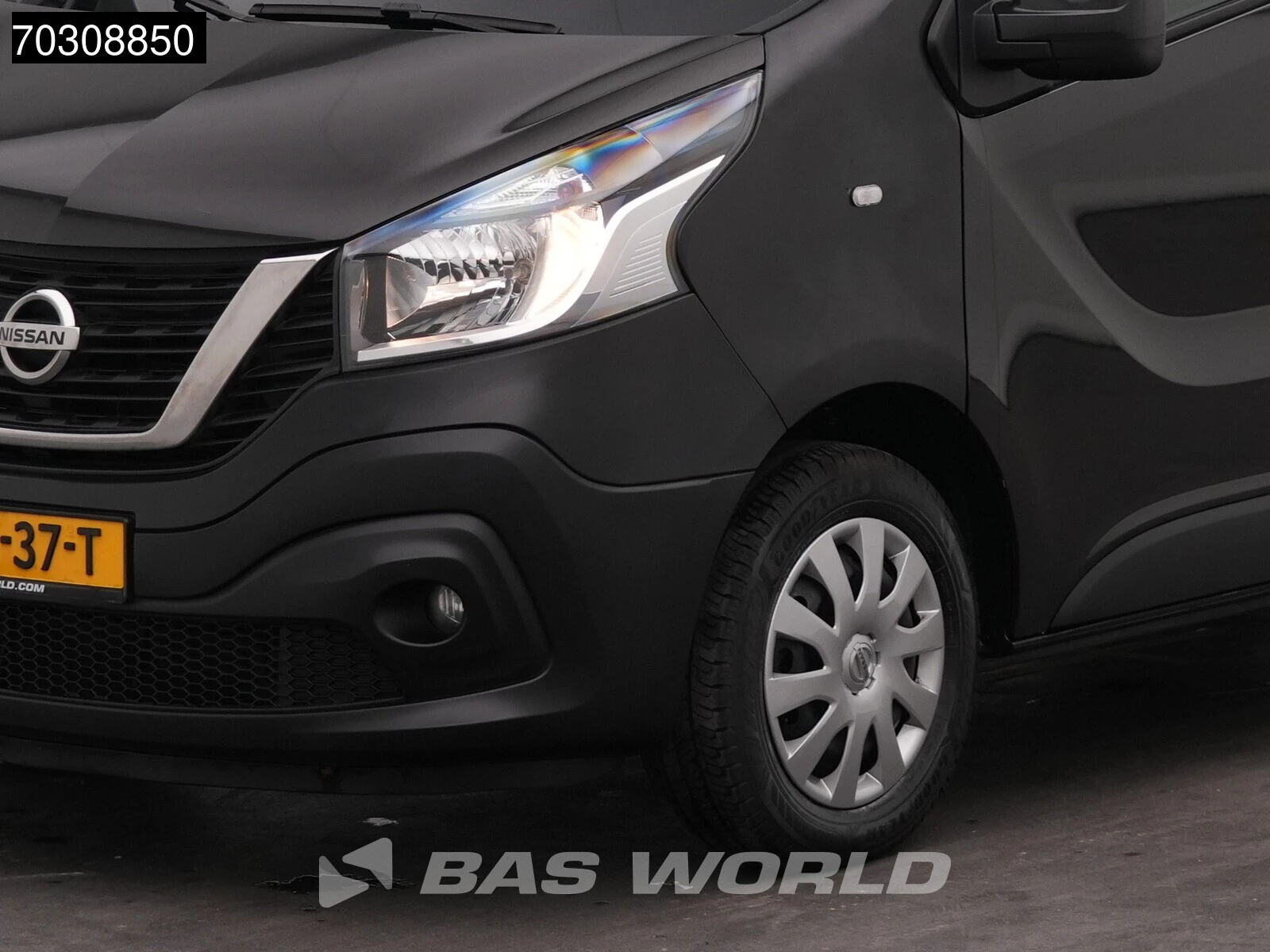 Hoofdafbeelding Nissan NV300