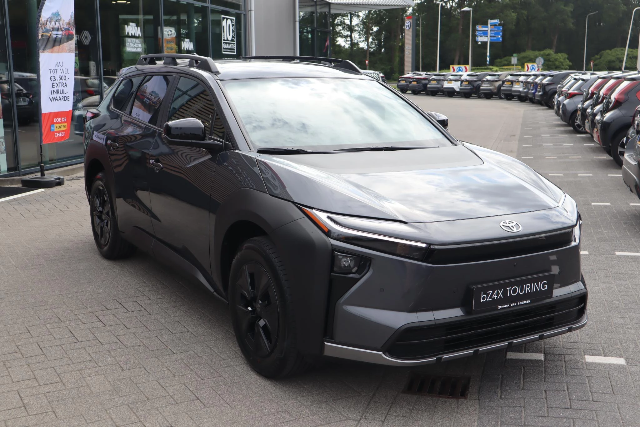 Hoofdafbeelding Toyota bZ4X