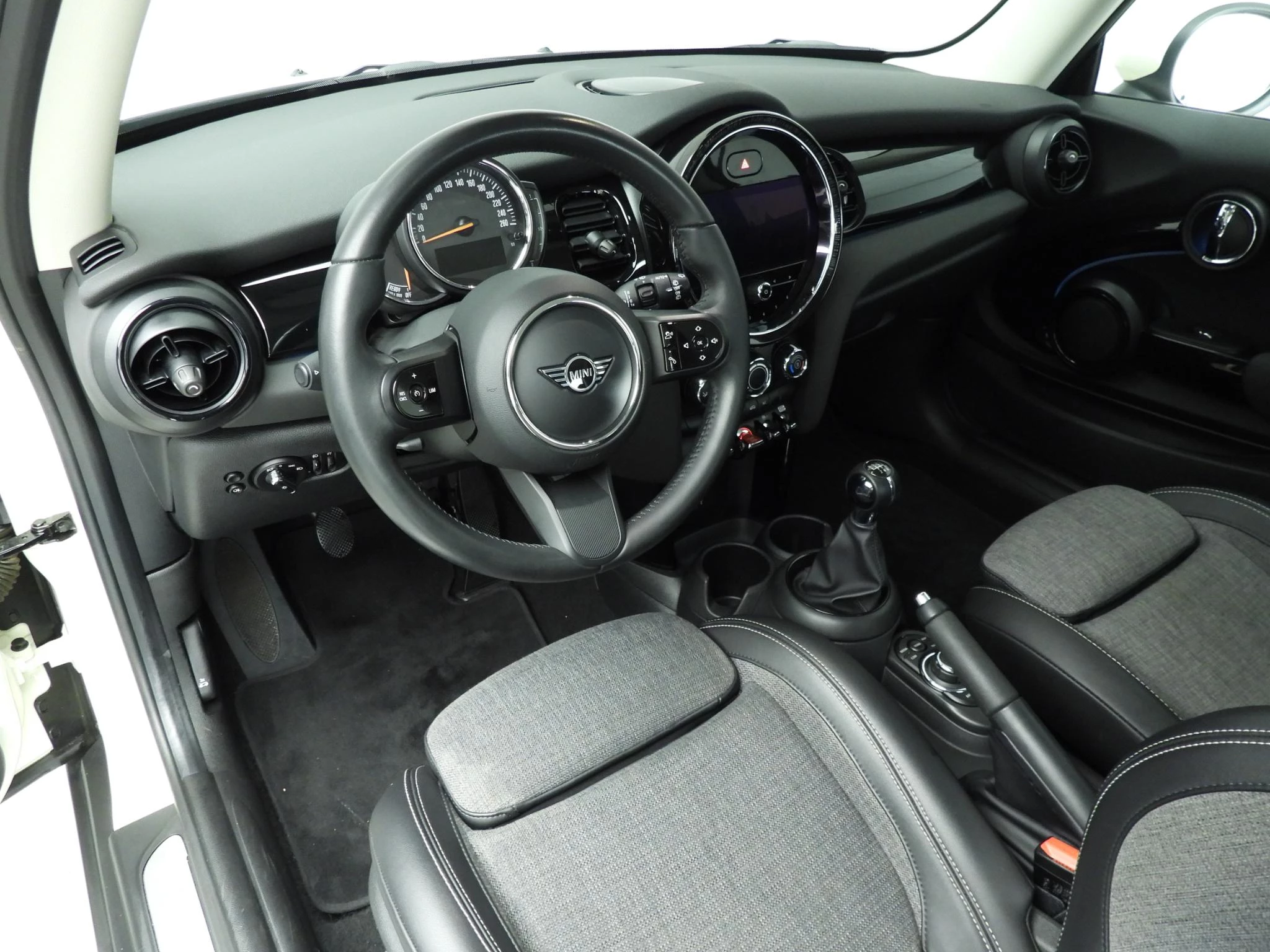 Hoofdafbeelding MINI 3-deurs