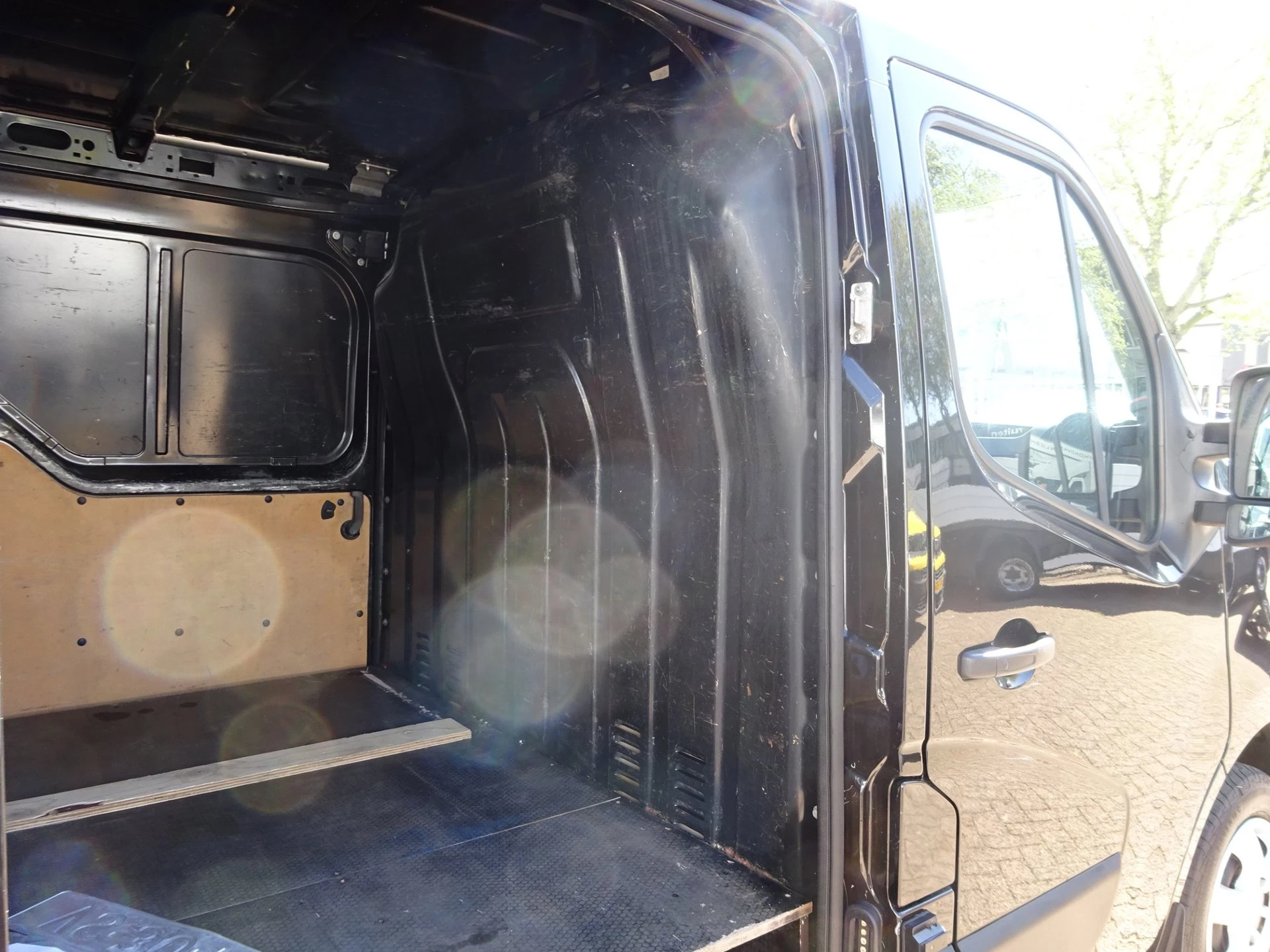 Hoofdafbeelding Nissan NV400