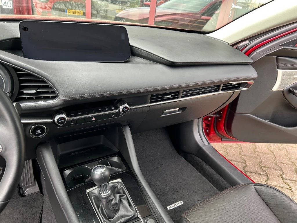 Hoofdafbeelding Mazda 3