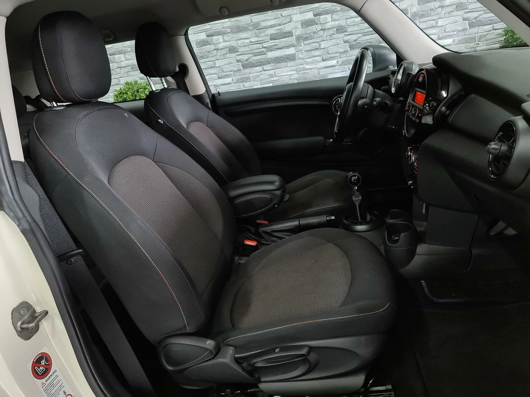 Hoofdafbeelding MINI One