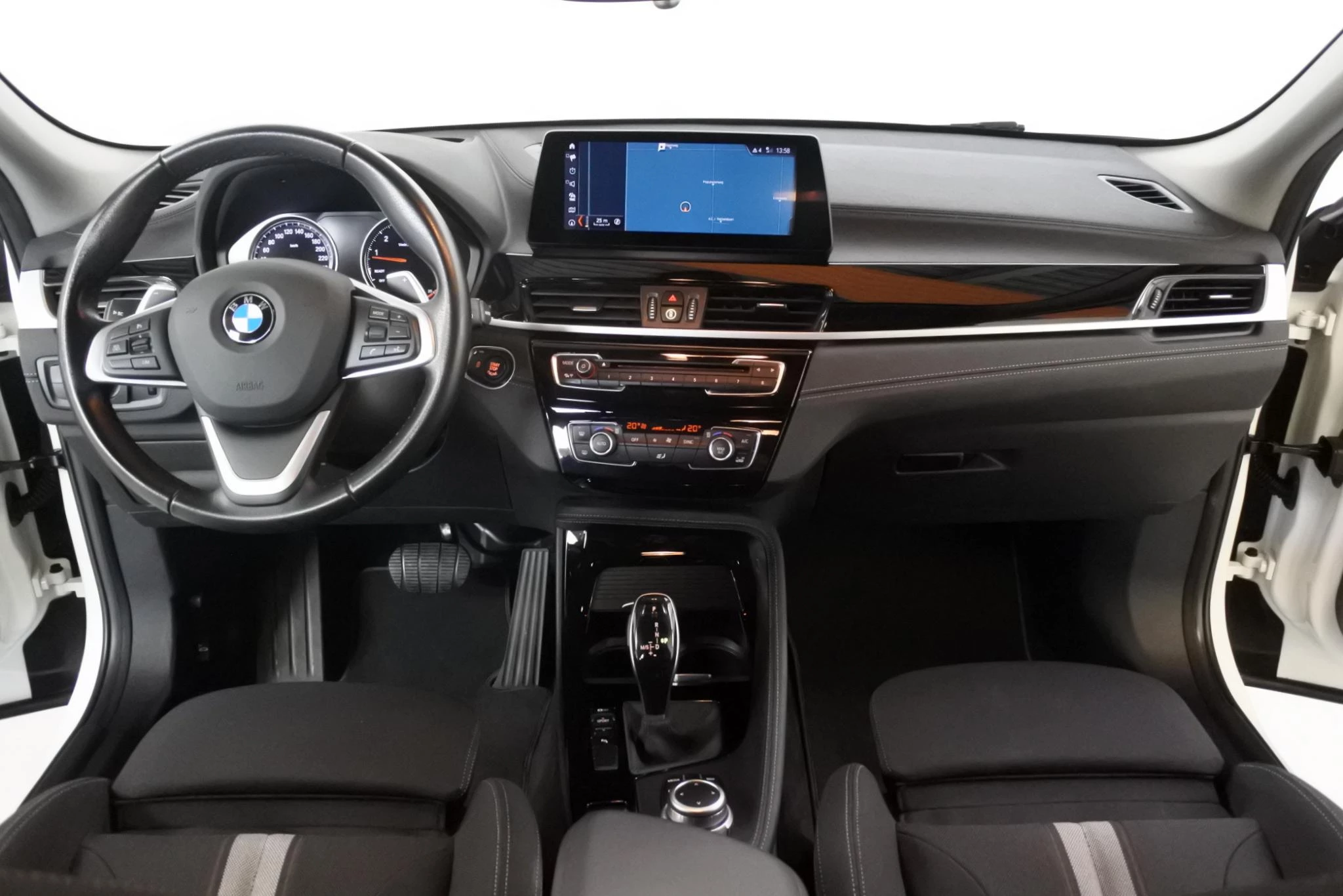 Hoofdafbeelding BMW X2