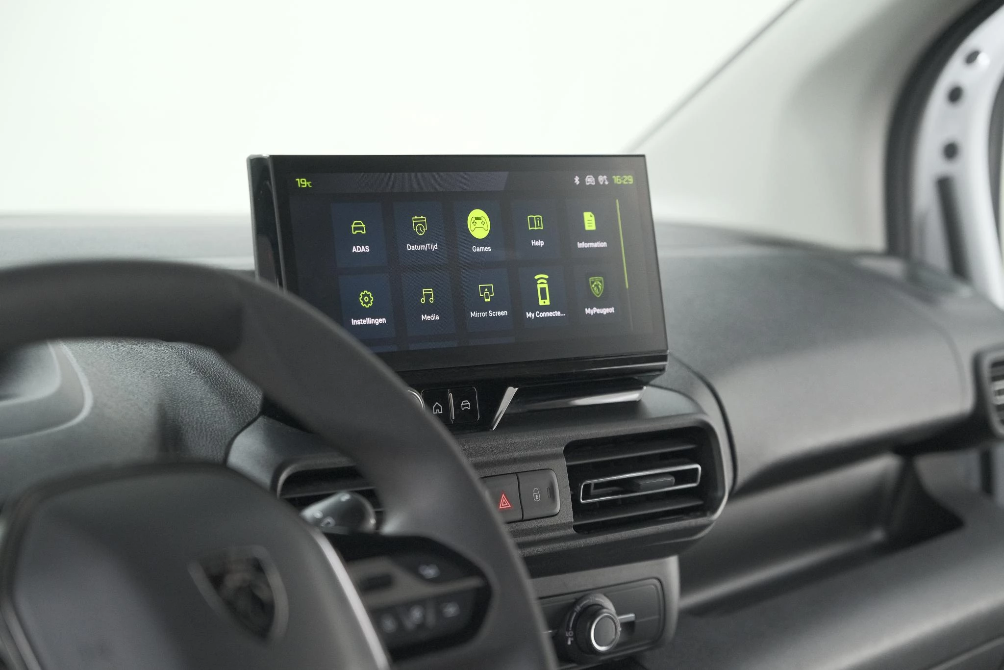 Hoofdafbeelding Peugeot Partner