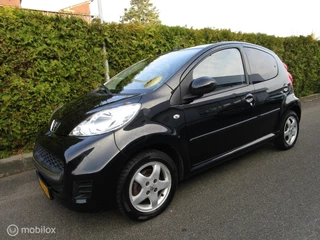 Peugeot 107 1.0 Black & Silver 5-Deurs - Airco - LM Velgen