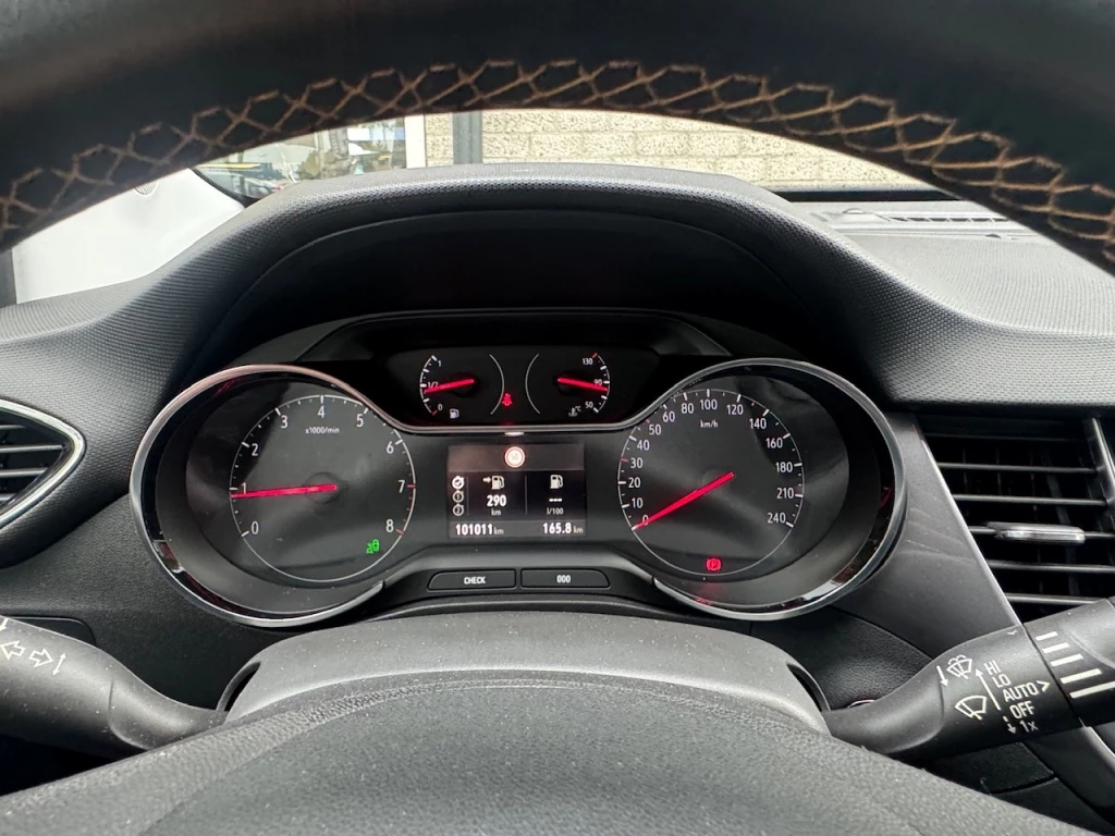 Hoofdafbeelding Opel Crossland X